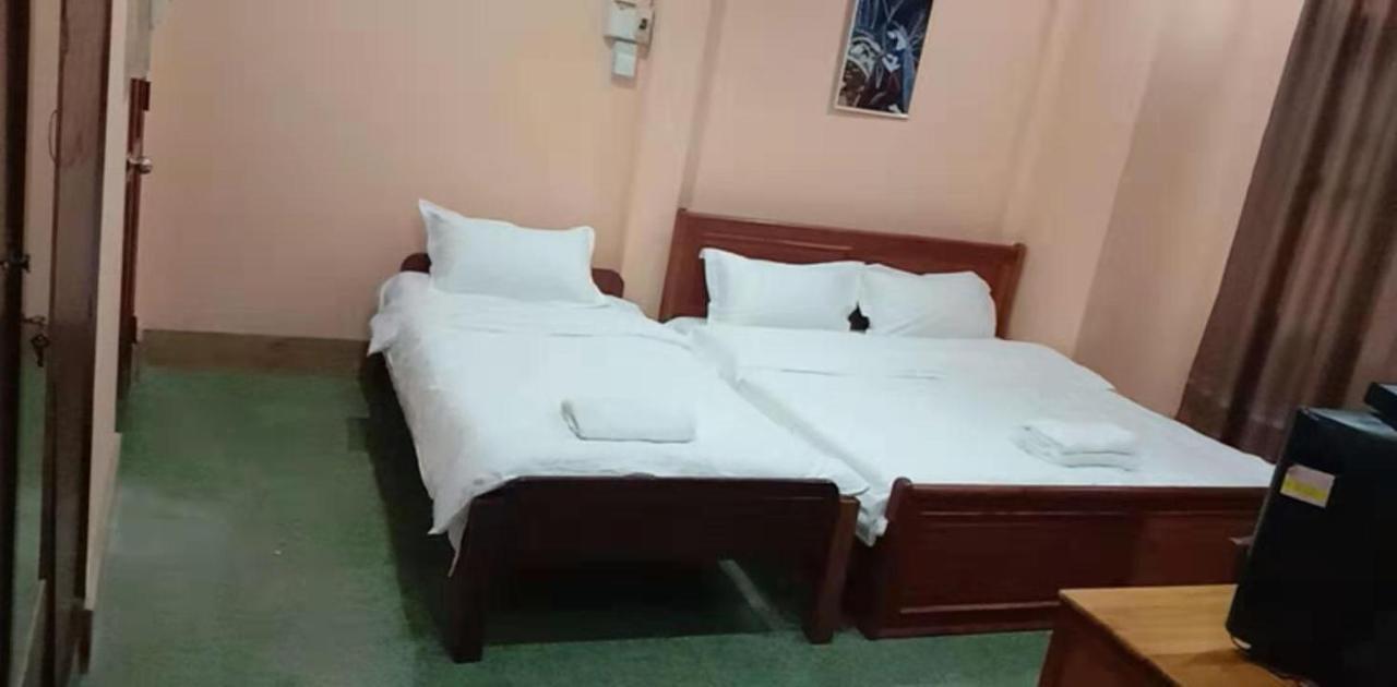 Green Land Hotel Ban Nongdouang Kültér fotó