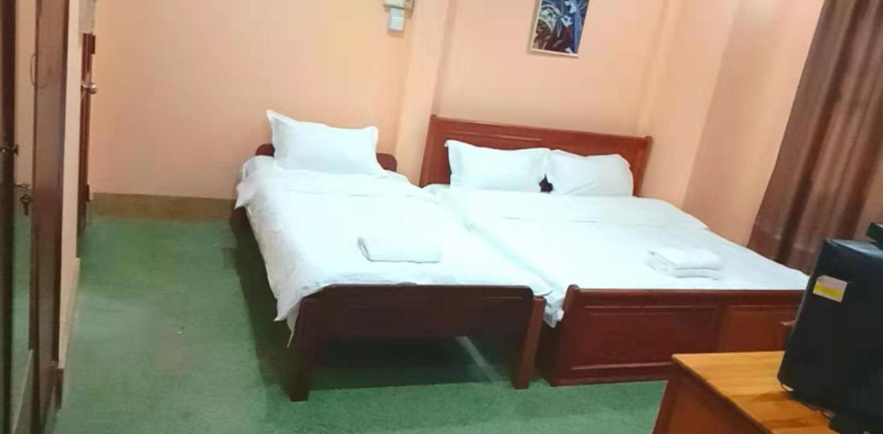 Green Land Hotel Ban Nongdouang Kültér fotó